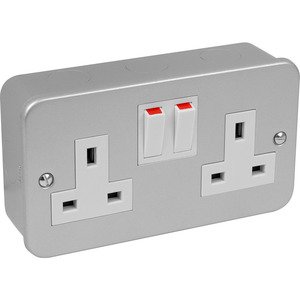 Socket